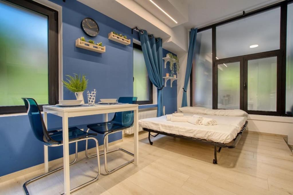 Suzzani 273 - Interno B1 Apartment *